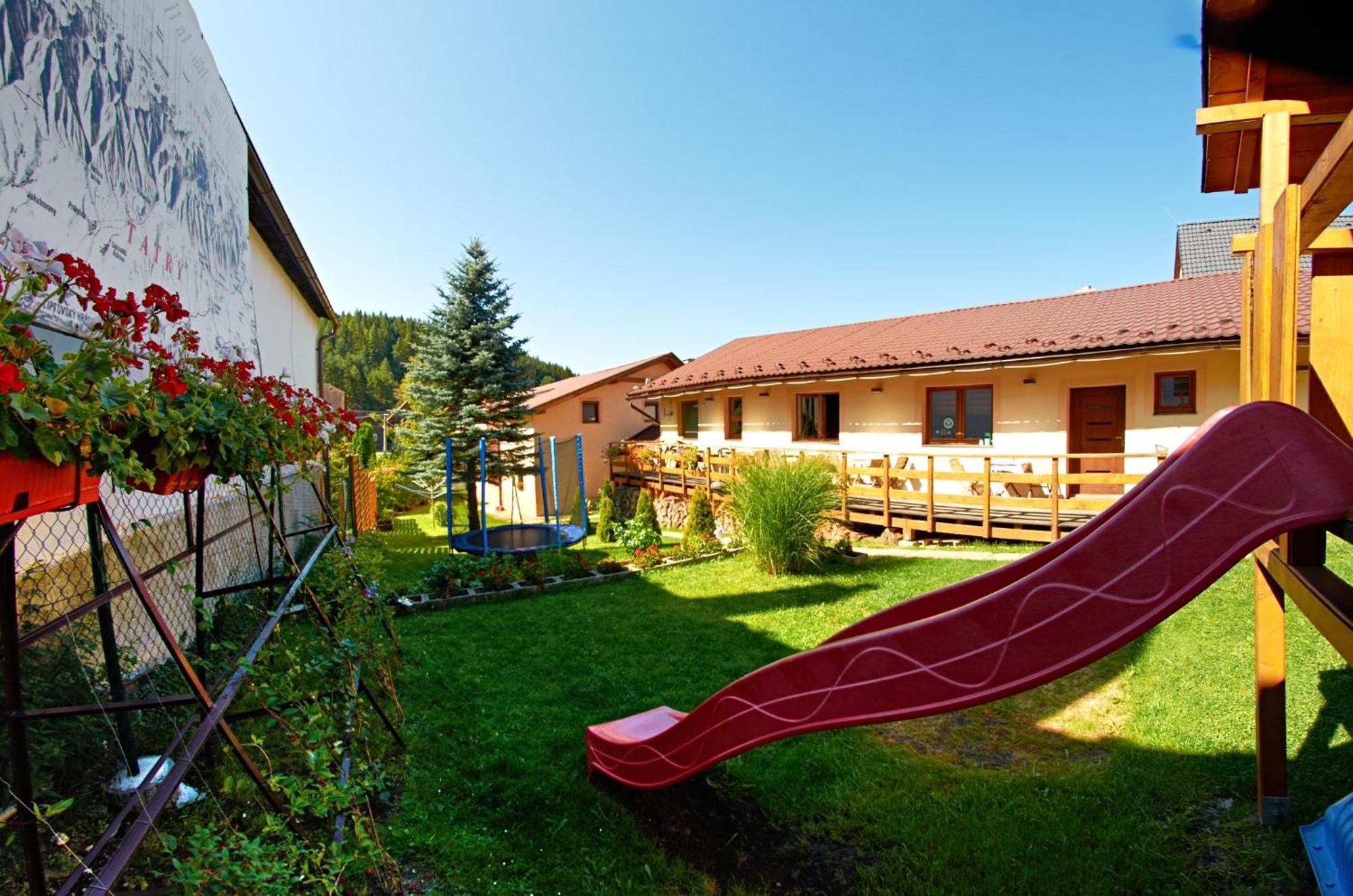 Vila Rhea Vazec Luaran gambar